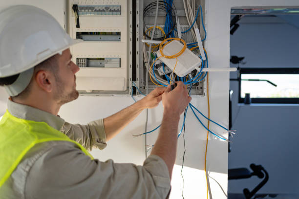 Best Emergency Electrical Repair  in Perry, LA